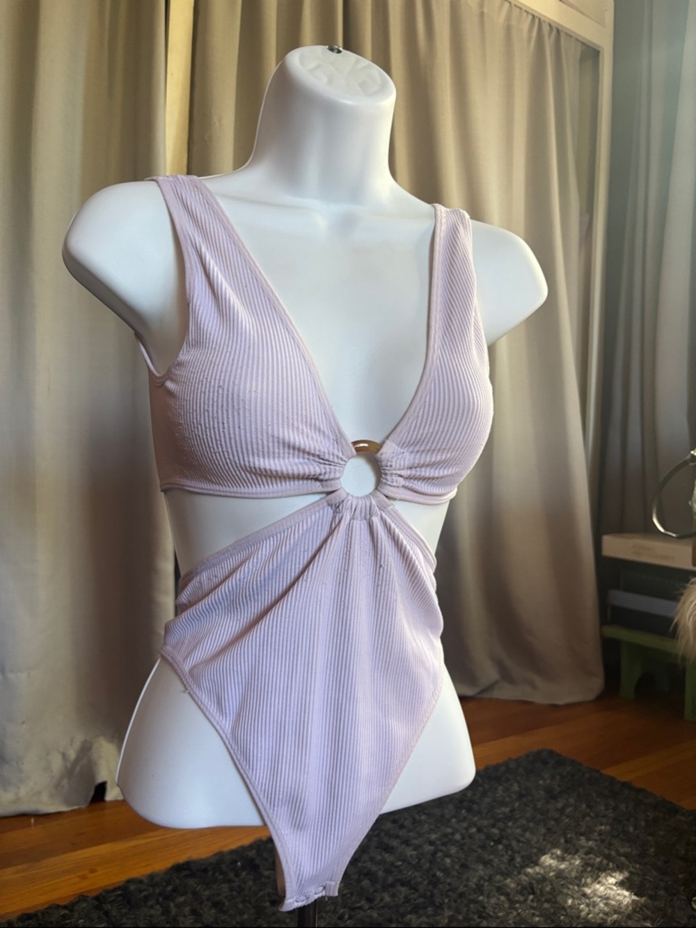 Ribbed Cutout One-Piece Swimsuit - Light Lavender